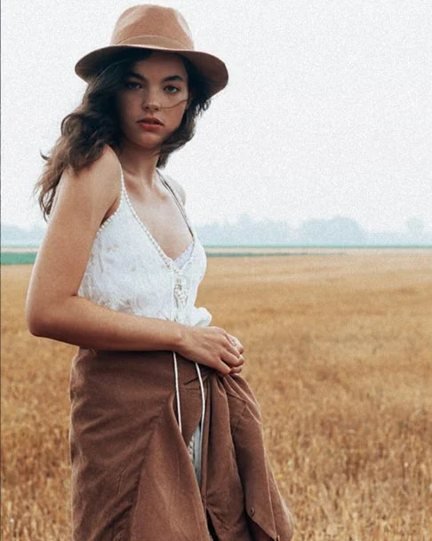 Golden Field – fotografie door Sanne Kreijmborg